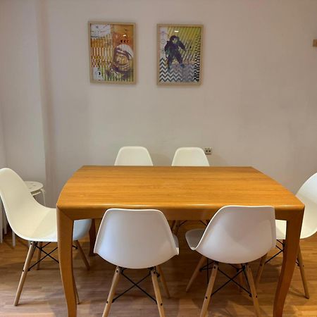Acogedor Piso En Barcelonaアパートメント エクステリア 写真