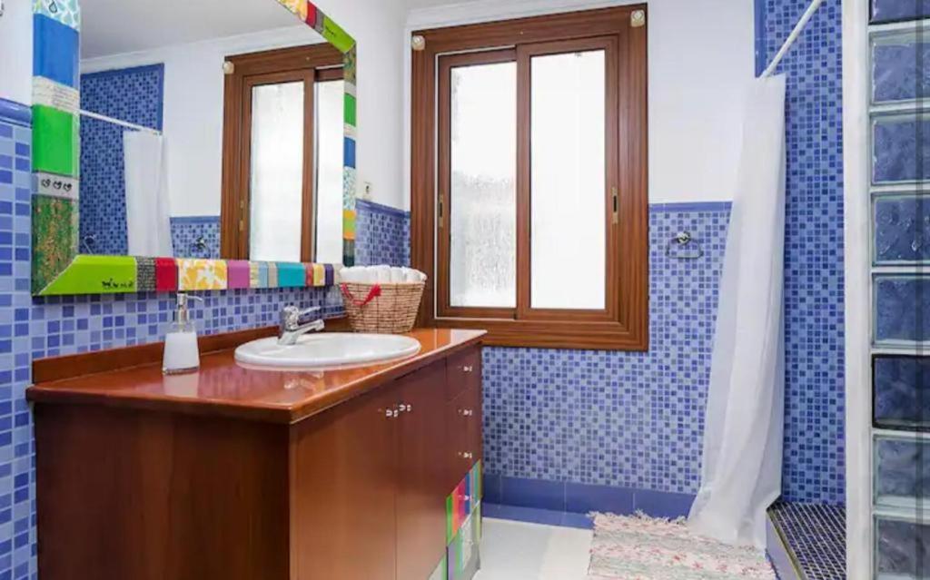 Acogedor Piso En Barcelonaアパートメント エクステリア 写真
