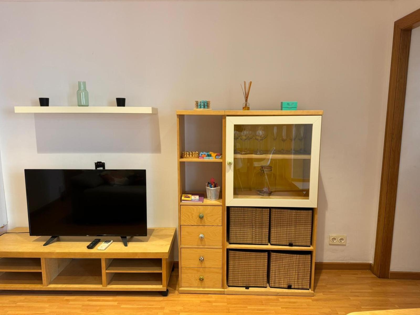 Acogedor Piso En Barcelonaアパートメント エクステリア 写真